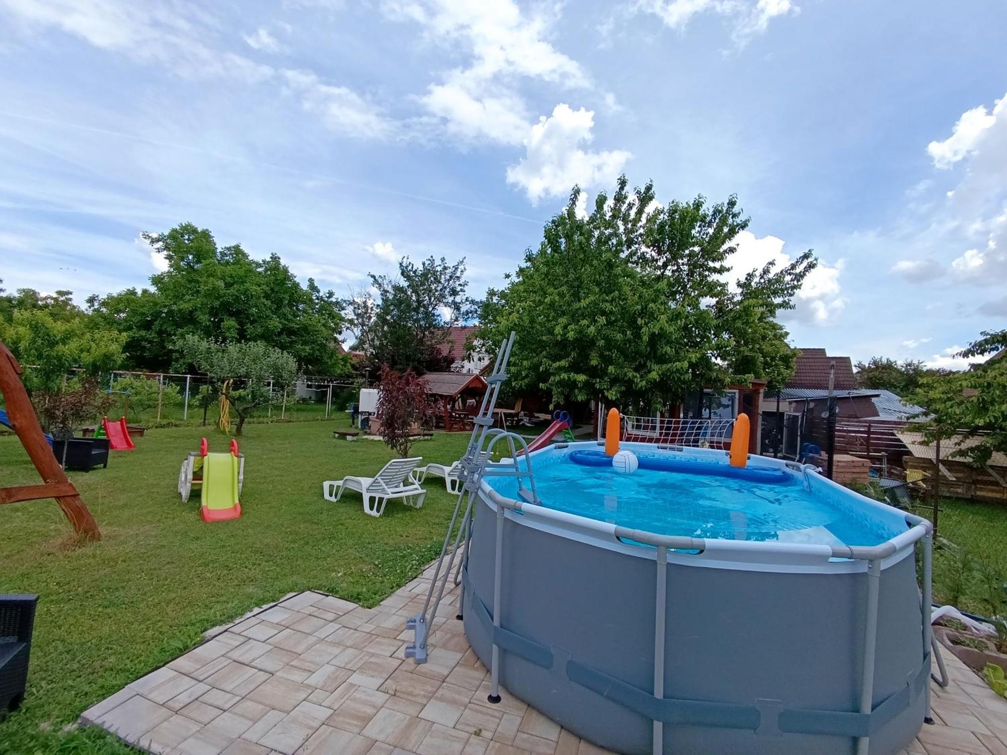 Robitel Wellness Vendeghaz Veszprem-Gyulafiratot Hotel Exterior photo